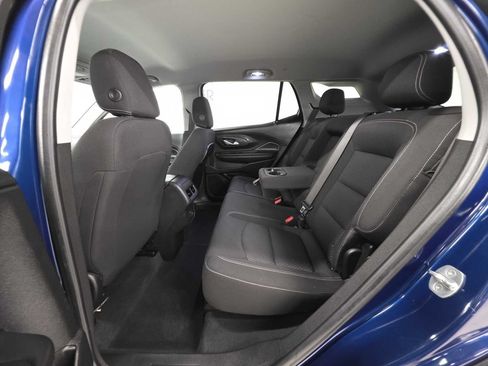 Used 2022 GMC Terrain SLE w/ Driver Convenience Package AWD/4WD image 19