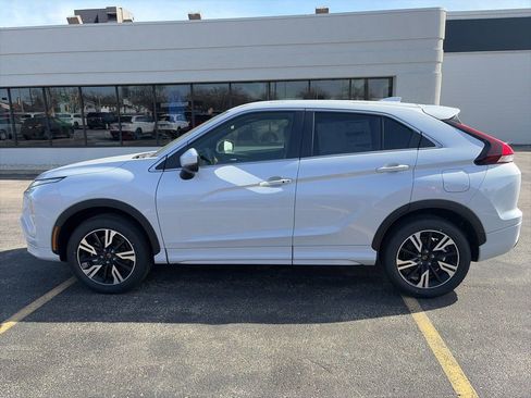 New 2026 Mitsubishi Eclipse Cross SEL image 2