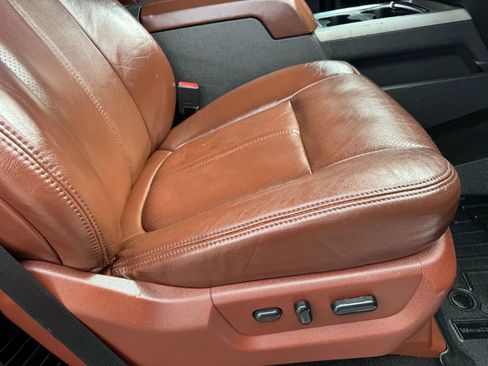 Used 2014 Ford F250 King Ranch w/ King Ranch w/Chrome Package image 25