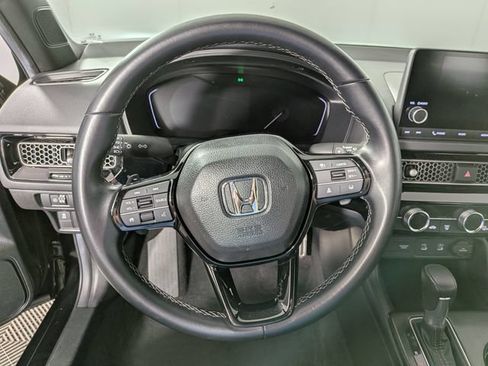 Used 2025 Honda Civic Sport image 16