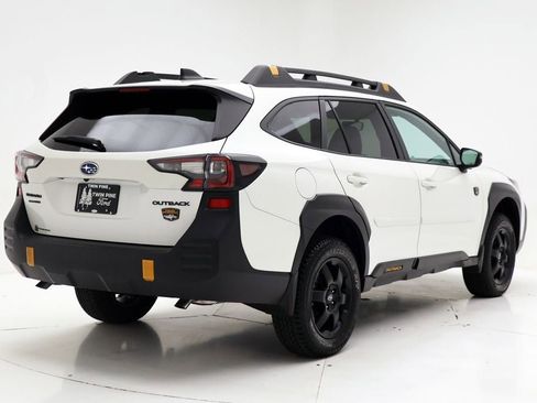 Used 2024 Subaru Outback Wilderness AWD/4WD image 9
