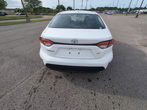 Certified 2024 Toyota Corolla LE FWD image 6