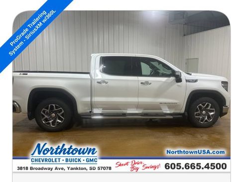 Used 2022 GMC Sierra 1500 SLT w/ SLT Premium Plus Package AWD/4WD image 7