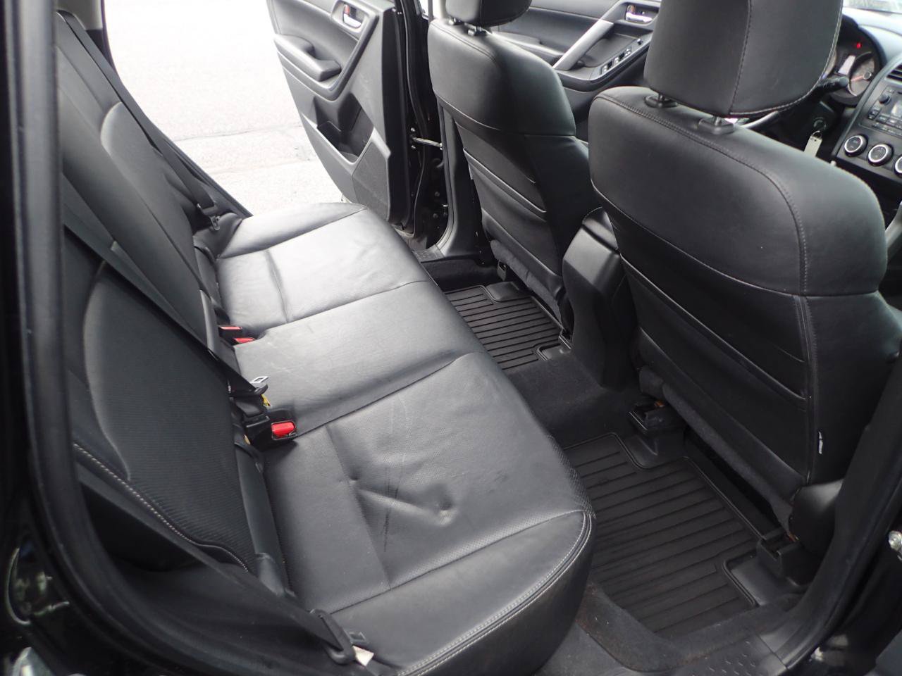 Used 2014 Subaru Forester 2.5i Limited AWD/4WD image 12