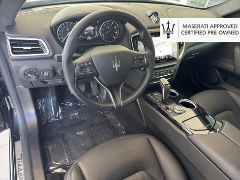 Used 2023 Maserati Ghibli Modena RWD image 15