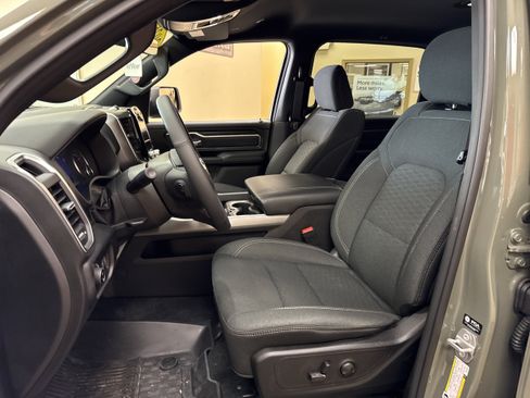 Used 2026 RAM 1500 Big Horn AWD/4WD image 7