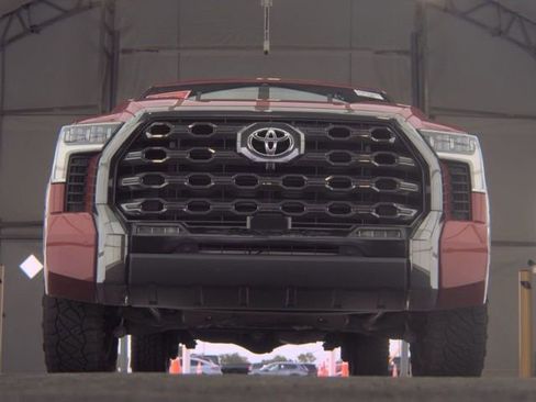 Used 2025 Toyota Tundra Platinum AWD/4WD image 7