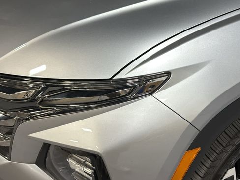Used 2025 Hyundai Tucson Limited AWD/4WD image 7