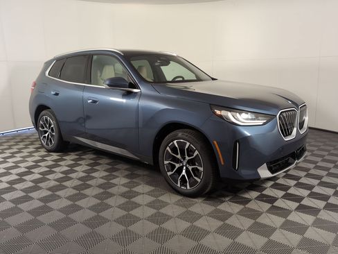 Used 2026 BMW X3 xDrive30 w/ Convenience Package AWD/4WD image 6