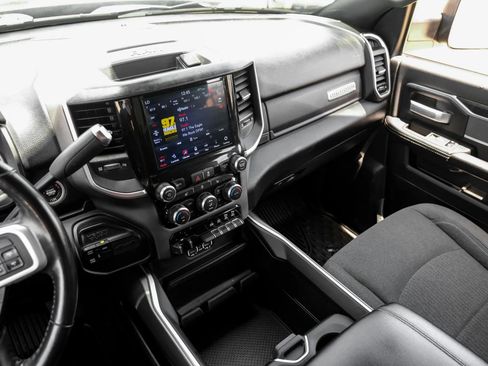 Used 2021 RAM 3500 Big Horn w/ Night Edition AWD/4WD image 28