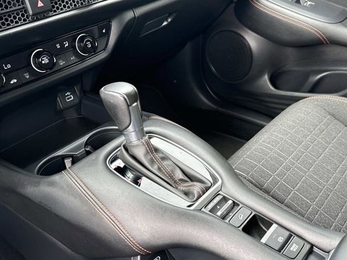 Certified 2024 Honda HR-V Sport image 8