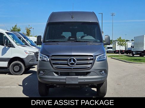 New 2025 Mercedes-Benz Sprinter 2500 image 4