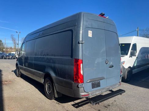 Used 2019 Mercedes-Benz Sprinter 170 image 4