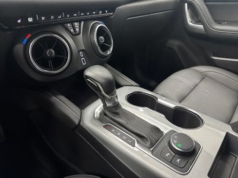 Used 2024 Chevrolet Blazer LT FWD image 19