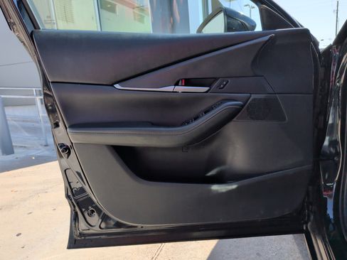 Used 2021 MAZDA CX-30 FWD 2.5 S w/ Select Package image 14