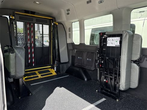 New 2024 Ford Transit 350 XL image 7
