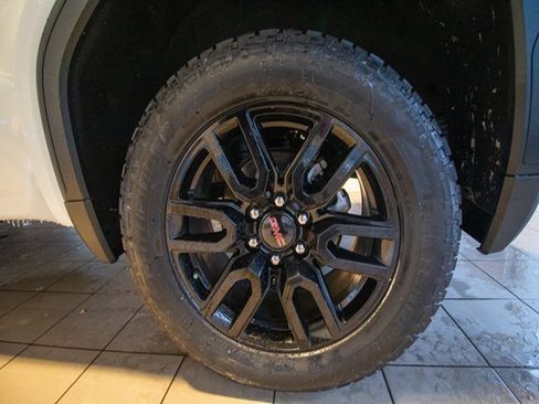 Certified 2019 GMC Sierra 1500 Elevation w/ Elevation Value Package image 25