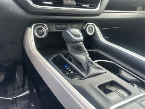 Used 2024 Toyota Grand Highlander AWD image 25