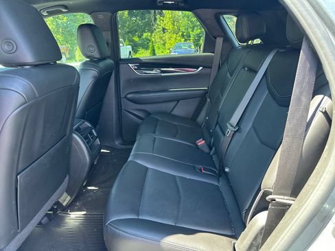 Used 2021 Cadillac XT5 Premium Luxury AWD/4WD image 12