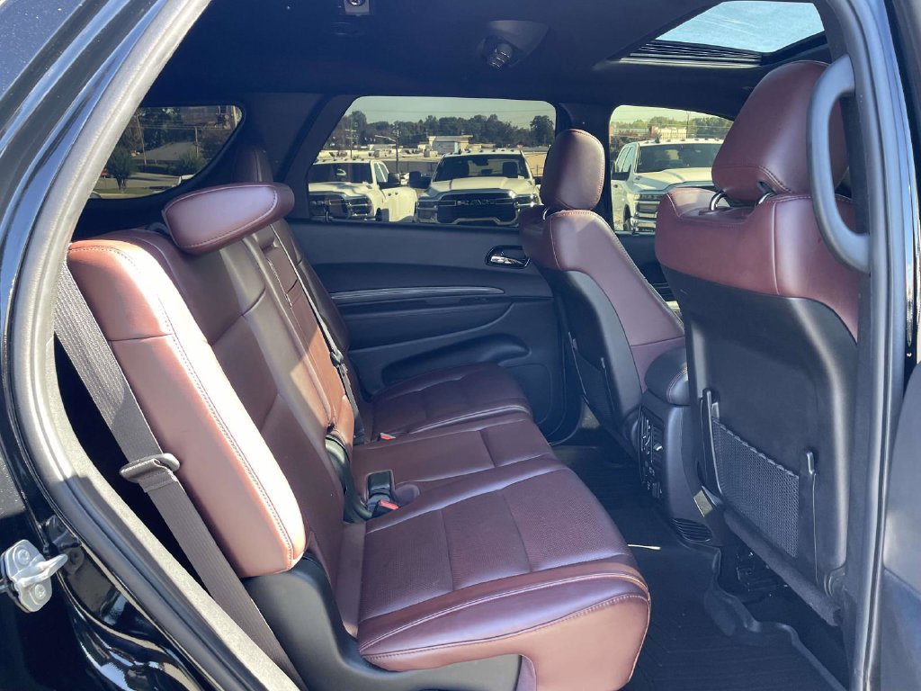 Used 2023 Dodge Durango GT AWD/4WD image 17