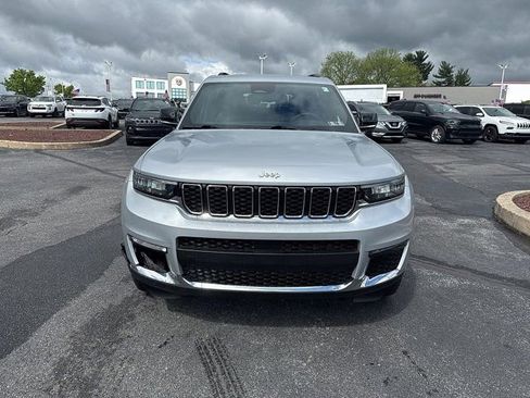 Certified 2024 Jeep Grand Cherokee L Limited AWD/4WD image 2