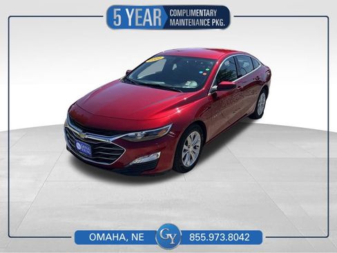 Used 2022 Chevrolet Malibu LT FWD image 1