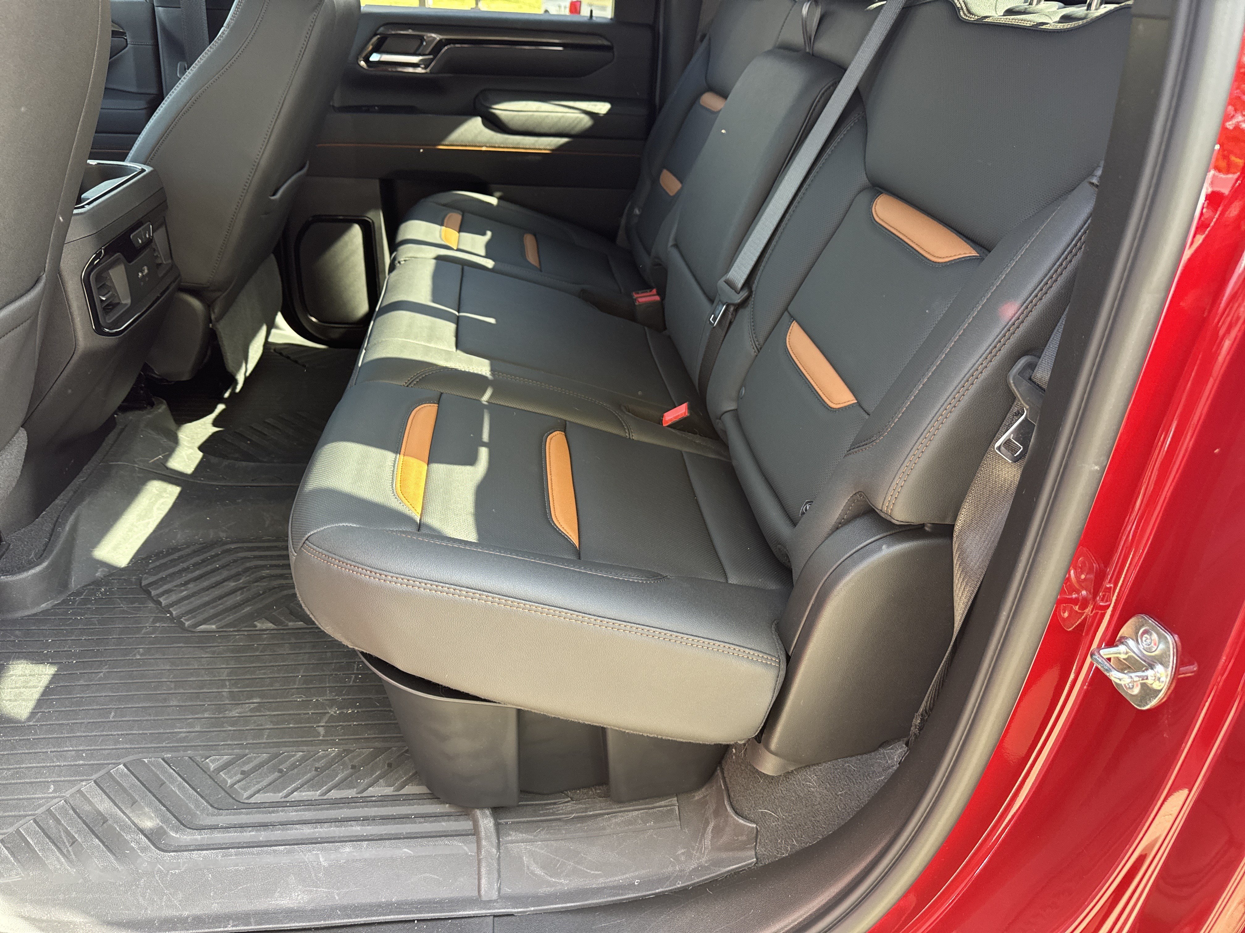 Used 2026 GMC Sierra 2500 AT4 w/ AT4 Premium Plus Package AWD/4WD image 19