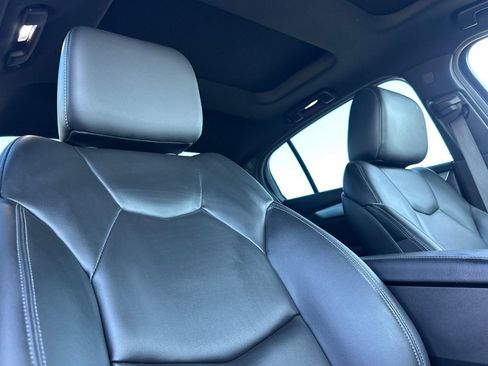 Used 2023 Cadillac CT5 Luxury w/ LPO, ONYX Package image 20