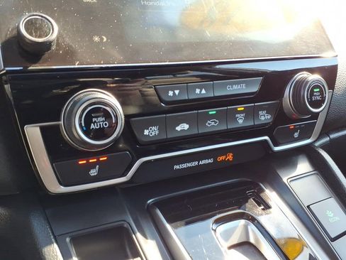 Used 2018 Honda CR-V EX image 17