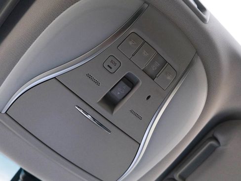 Used 2017 INFINITI QX60 Luxe w/ Deluxe Technology Package image 43