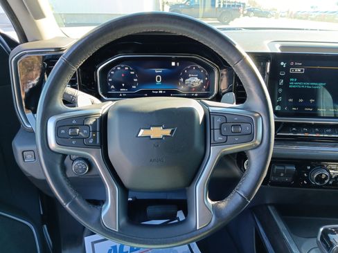 Used 2023 Chevrolet Silverado 1500 LTZ image 16