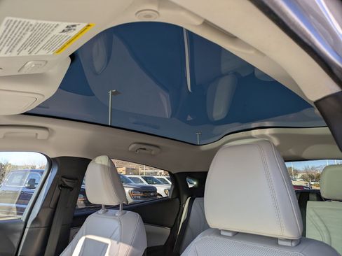 Used 2023 Ford Mustang Mach-E Premium image 16