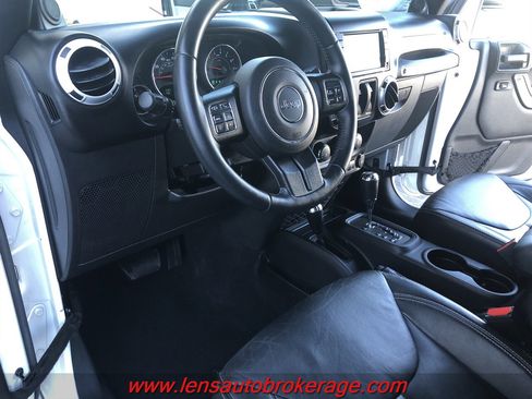 Used 2014 Jeep Wrangler Sahara w/ Connectivity Group image 9