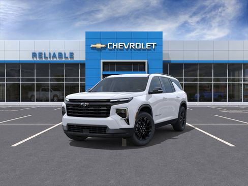 New 2026 Chevrolet Traverse LT w/ Midnight/Sport Edition AWD/4WD image 8