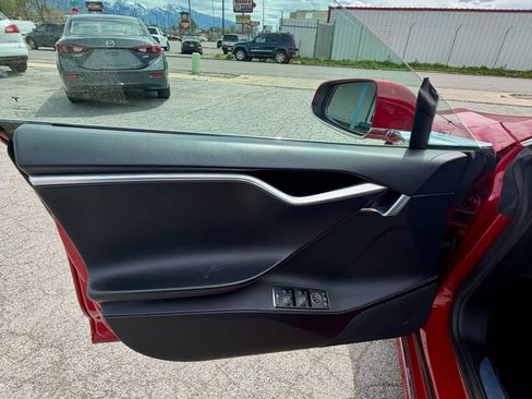 Used 2016 Tesla Model S 75D AWD/4WD image 30