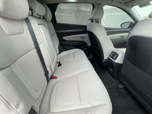 Used 2023 Hyundai Tucson Limited image 12