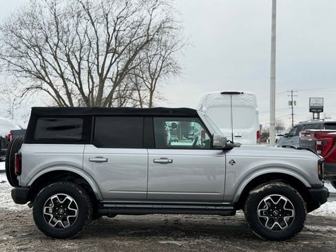 Used 2021 Ford Bronco Outer Banks image 37