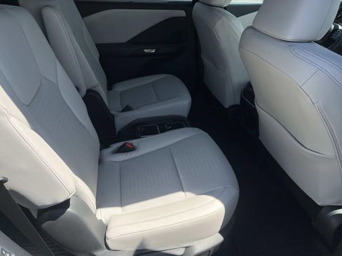 Used 2024 Lexus TX 350 AWD w/ Captains Chair Package image 23