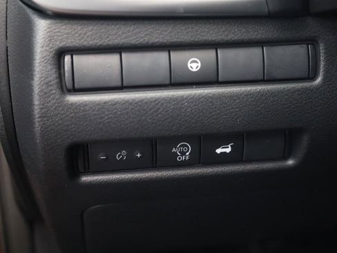 New 2026 Nissan Rogue SV w/ Cold Weather Package AWD/4WD image 12