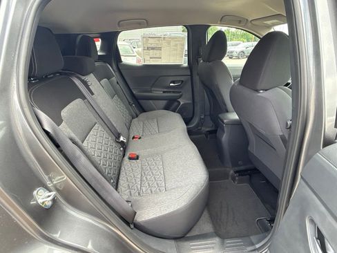 New 2026 Nissan Kicks SV AWD/4WD image 24