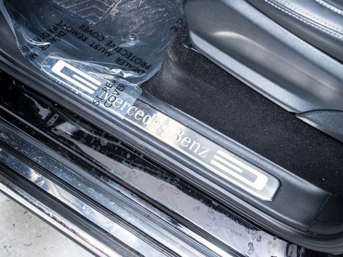 Used 2023 Mercedes-Benz G 550 image 30