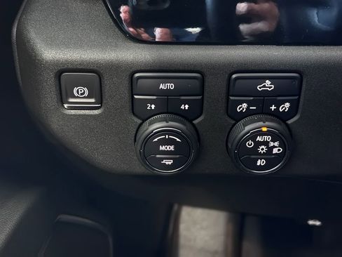 Certified 2024 Chevrolet Silverado 1500 RST w/ LPO, Dark Essentials Package image 24