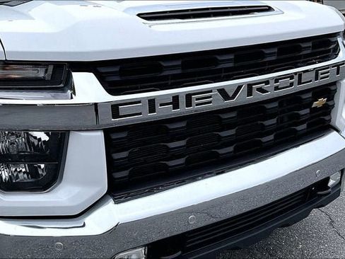 Used 2022 Chevrolet Silverado 3500 LT w/ Convenience Package AWD/4WD image 29