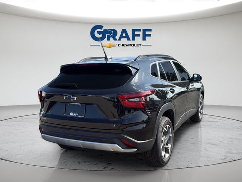 Used 2025 Chevrolet Trax LT w/ Driver Confidence Package FWD image 7