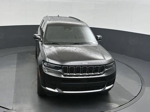 New 2025 Jeep Grand Cherokee L Laredo RWD image 39