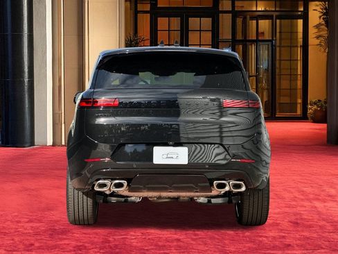 New 2026 Land Rover Range Rover Sport Dynamic SE image 11