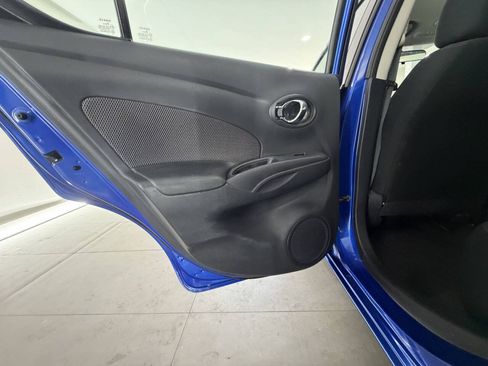 Used 2016 Nissan Versa SV w/ SV Appearance Package FWD image 23