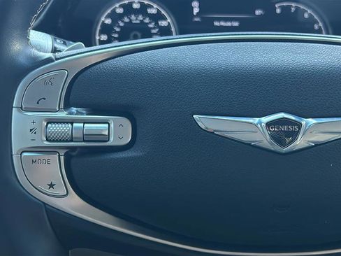 Used 2022 Genesis GV70 2.5T w/ Advanced Package AWD/4WD image 31