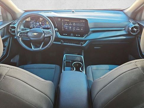 Certified 2025 Chevrolet Equinox LT AWD/4WD image 18