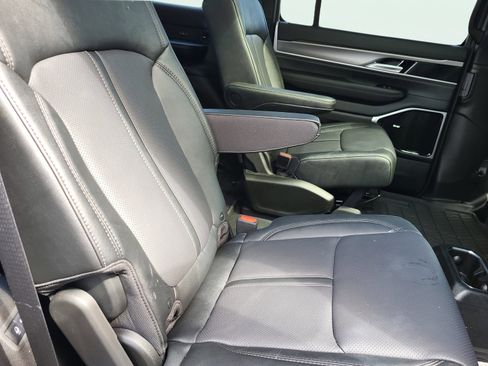 New 2026 Jeep Grand Wagoneer Limited AWD/4WD image 18